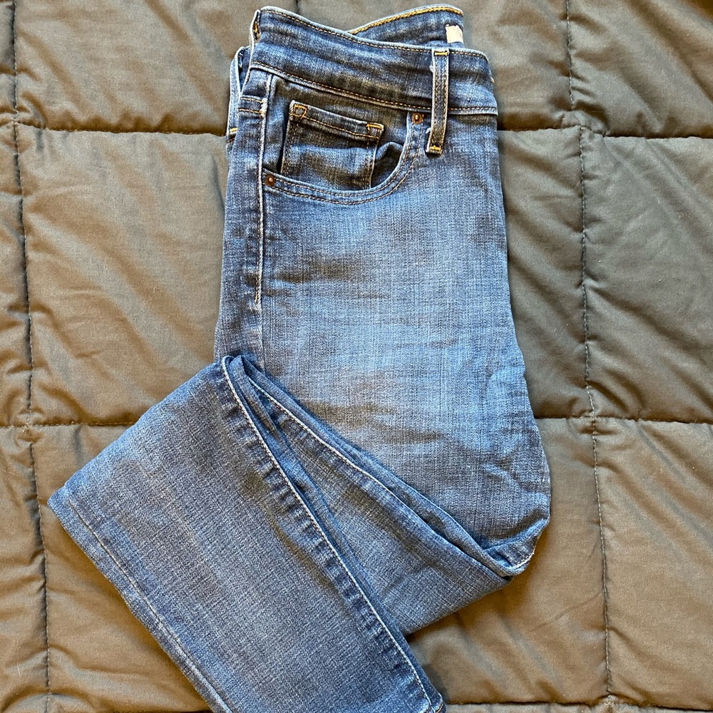 High rise skinny, Levi’s.